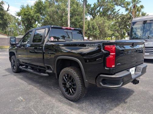 2025 Chevrolet Silverado 2500 LT