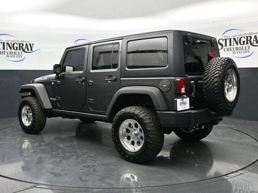Granite Crystal Clearcoat Metallic 2014 Jeep Wrangler Unlimited Rubicon