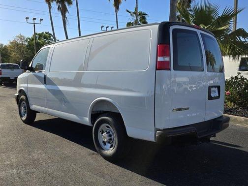 2025 Chevrolet Express 2500 Work Van