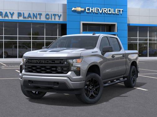 2025 Chevrolet Silverado 1500 Custom