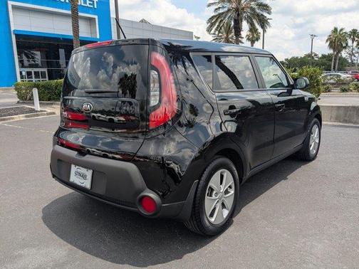 2016 Kia Soul Base