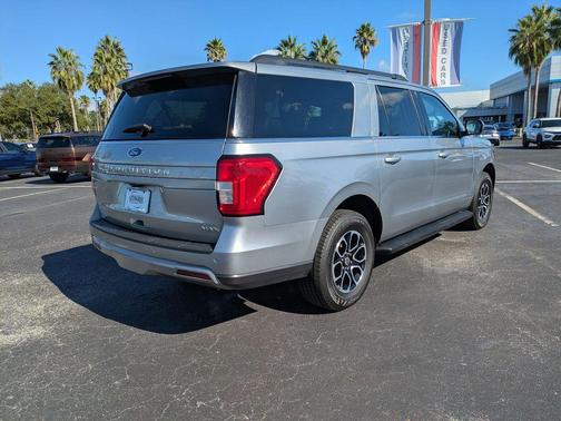 2024 Ford Expedition Max XLT
