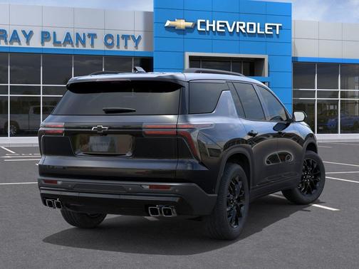 Mosaic Black Metallic 2026 Chevrolet Traverse LT