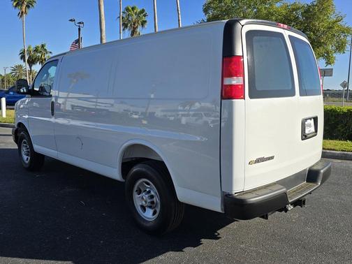2025 Chevrolet Express 2500 Work Van