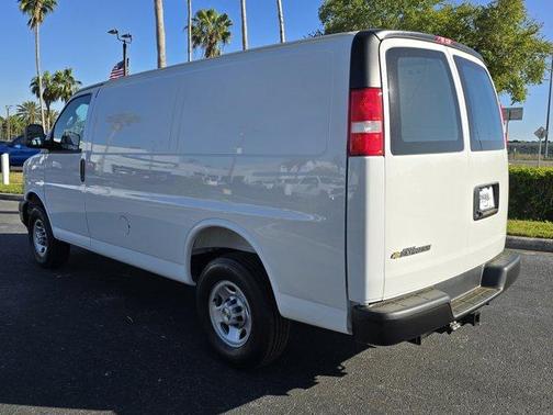 2025 Chevrolet Express 2500 Work Van