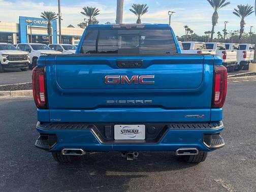 2024 GMC Sierra 1500 AT4
