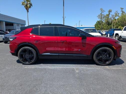 2025 Chevrolet Equinox EV RS