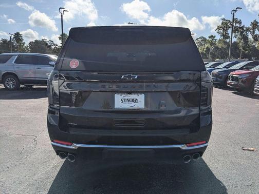 2025 Chevrolet Suburban Premier