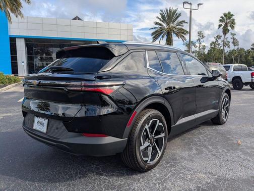 2026 Chevrolet Equinox EV LT 2