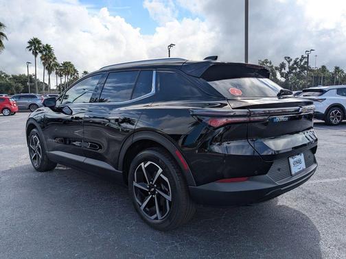 2026 Chevrolet Equinox EV LT 2
