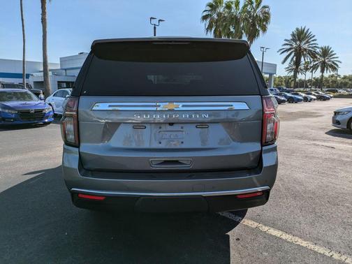 2022 Chevrolet Suburban LS