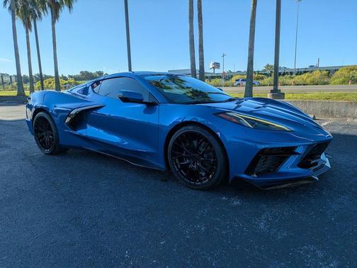 2022 Chevrolet Corvette Stingray w/1LT