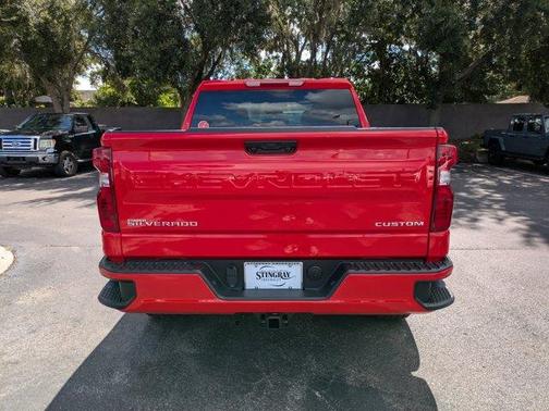 2025 Chevrolet Silverado 1500 Custom