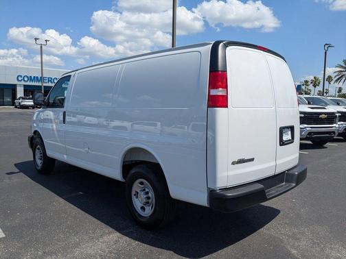2025 Chevrolet Express 2500 Work Van