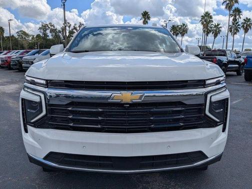 2025 Chevrolet Suburban LS