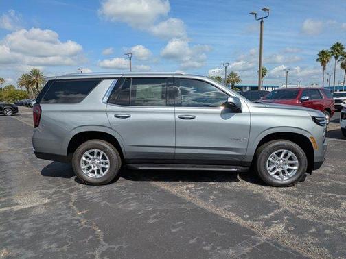 2025 Chevrolet Tahoe LS