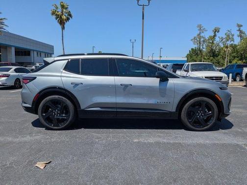 2025 Chevrolet Equinox EV RS