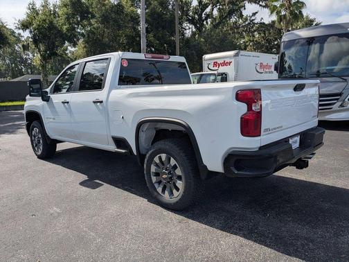 2025 Chevrolet Silverado 2500 Custom