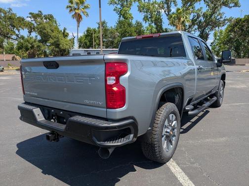 2025 Chevrolet Silverado 2500 Custom