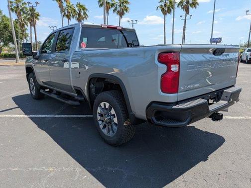 2025 Chevrolet Silverado 2500 Custom