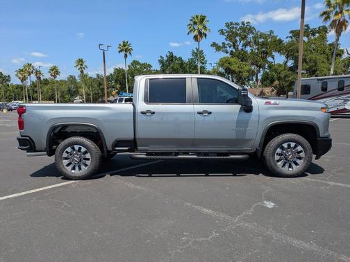 2025 Chevrolet Silverado 2500 Custom