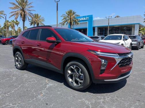 2025 Chevrolet Trax LT