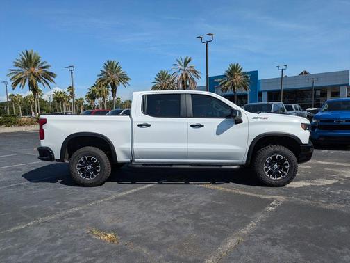 2025 Chevrolet Silverado 1500 ZR2