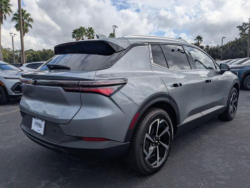 2026 Chevrolet Equinox EV LT 2