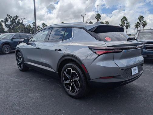 2026 Chevrolet Equinox EV LT 2