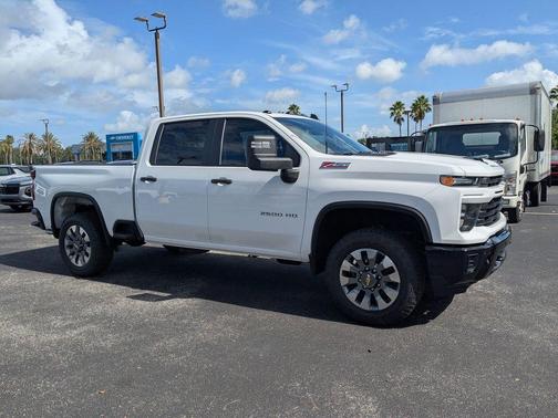 2025 Chevrolet Silverado 2500 Custom