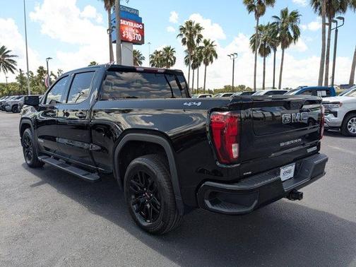 2022 GMC Sierra 1500 Limited Elevation
