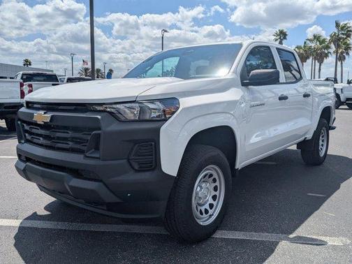 2025 Chevrolet Colorado WT