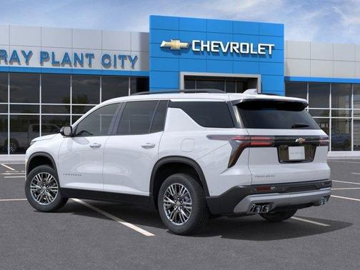 Summit White 2026 Chevrolet Traverse LT