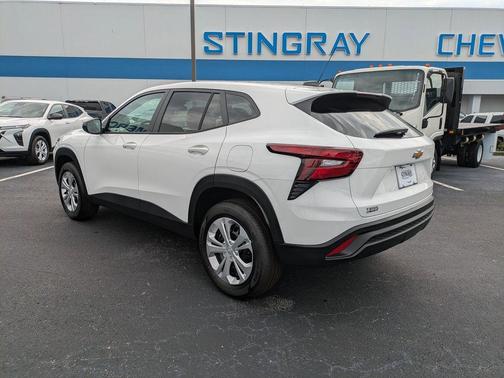 2026 Chevrolet Trax LS