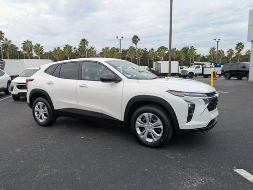 2026 Chevrolet Trax LS