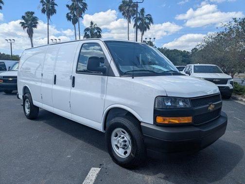 2025 Chevrolet Express 2500 Work Van