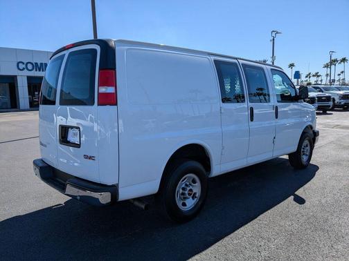 2024 GMC Savana 2500 Work Van