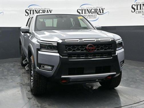 Boulder Gray Metallic 2025 Nissan Frontier PRO-4X