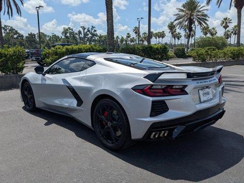 2020 Chevrolet Corvette Stingray w/3LT