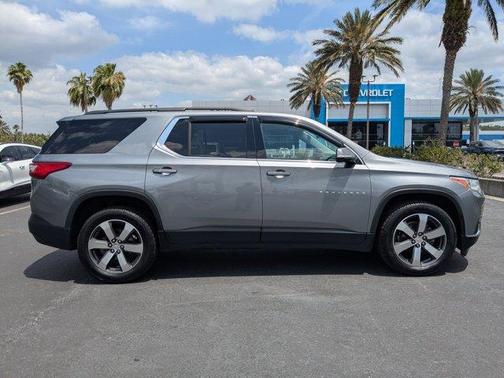 2020 Chevrolet Traverse LT Leather