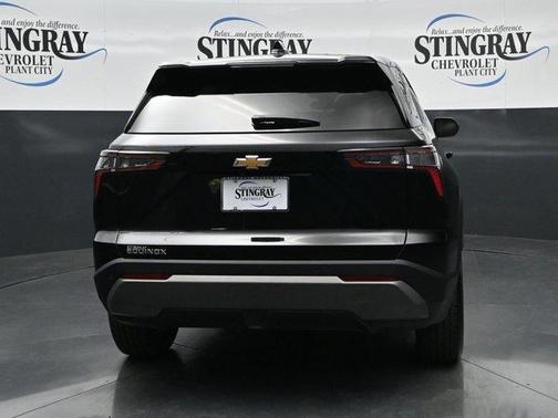 Mosaic Black Metallic 2026 Chevrolet Equinox LT