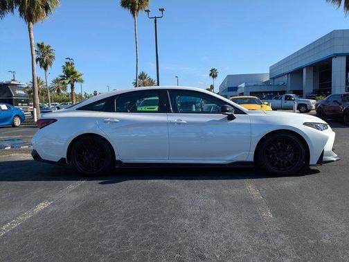 2020 Toyota Avalon TRD