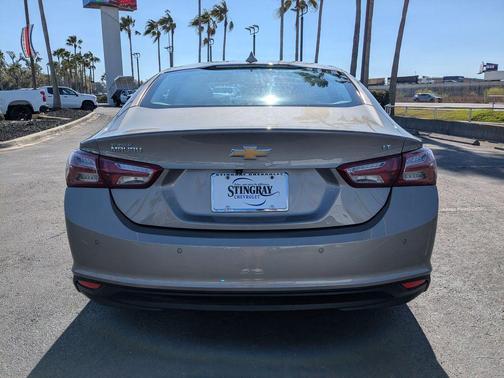 2024 Chevrolet Malibu 2LT