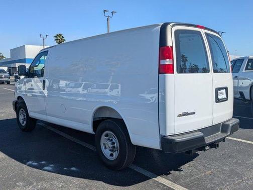 2025 Chevrolet Express 2500 Work Van