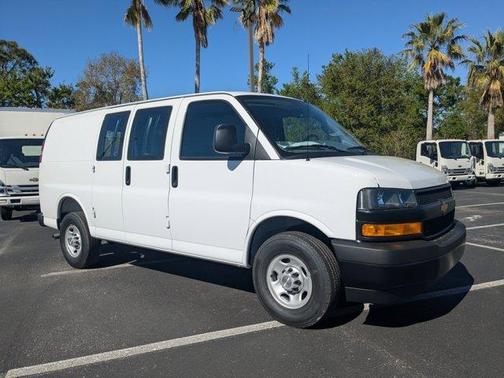 2025 Chevrolet Express 2500 Work Van