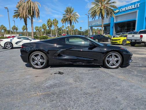 2026 Chevrolet Corvette Stingray w/1LT