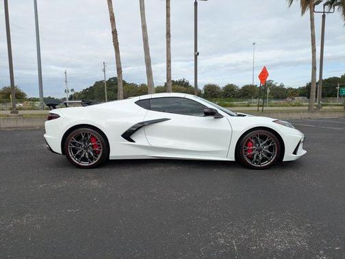 2023 Chevrolet Corvette Stingray w/2LT
