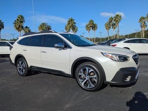 2022 Subaru Outback Touring XT
