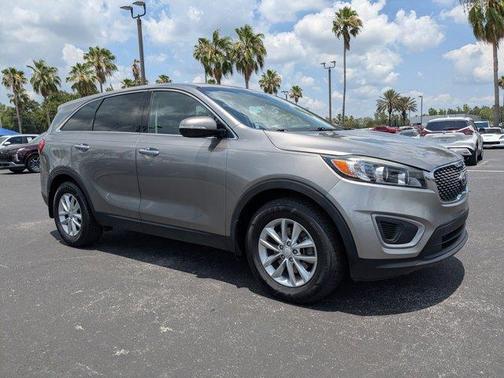 2018 Kia Sorento L