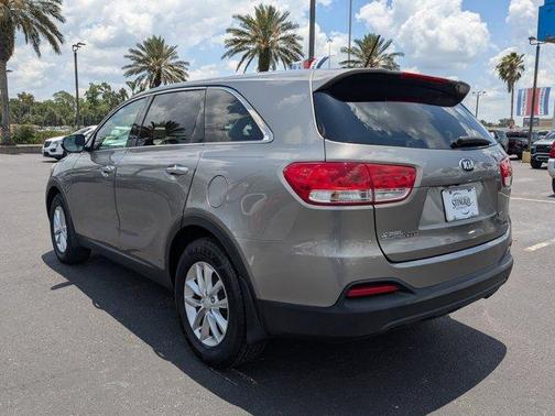 2018 Kia Sorento L